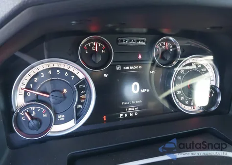 2015 Ram 1500 Big Horn z USA, uszkodzony, nr VIN 1C6RR7GT3FS666179